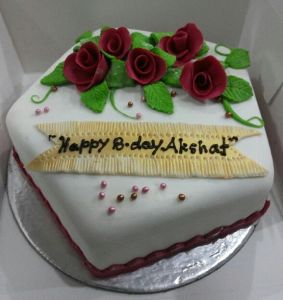 1 Kg Fondant Red Flower Cake 1 Kg Fondant Red Flower Cake