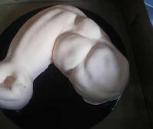 1kg Body Shape fondant cake 1kg Body Shape fondant cake
