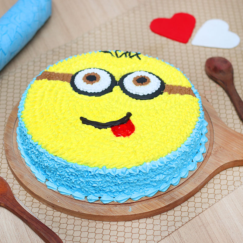 1 kg Goofy Minion Cake 1 kg Goofy Minion Cake